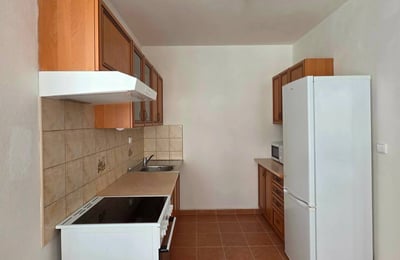 Rent of a furnished 1-room apartment, 39 m², Ružinov district, Bratislava, Slovakia